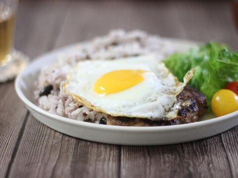 シャキシャキ蓮根ハンバーグで作るロコモコ丼